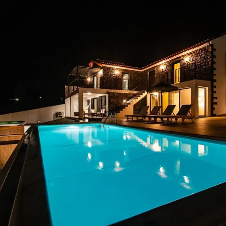 Vakantiehuis Casa Da Belavista With Jacuzzi Nordeste (Azores)